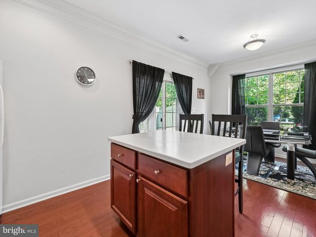 2 W STATION LN, Merchantville, NJ 08109