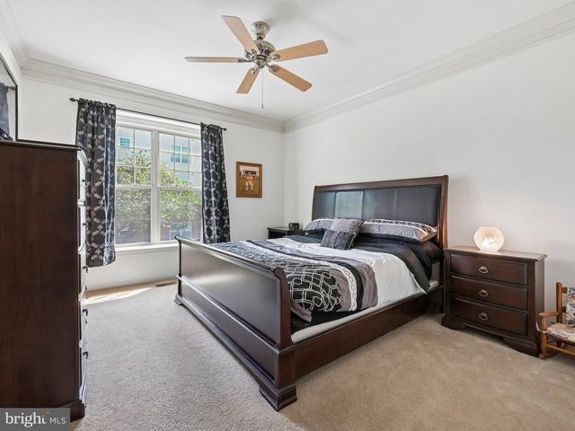 2 W STATION LN, Merchantville, NJ 08109