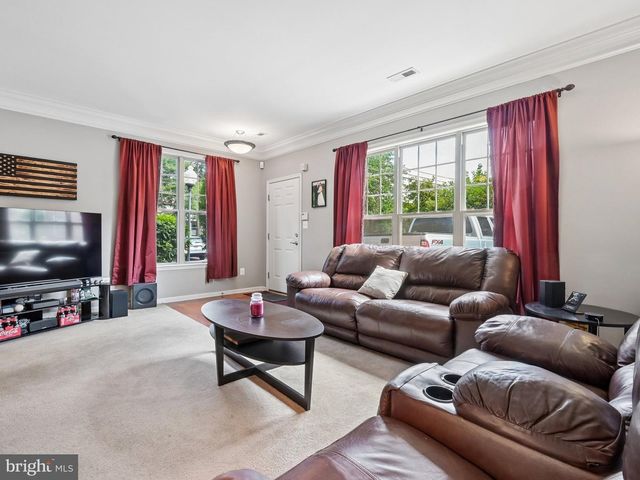 2 W STATION LN, Merchantville, NJ 08109