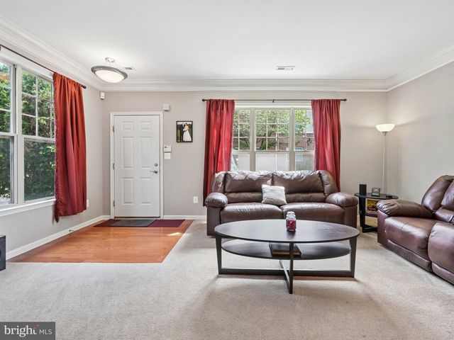 2 W STATION LN, Merchantville, NJ 08109