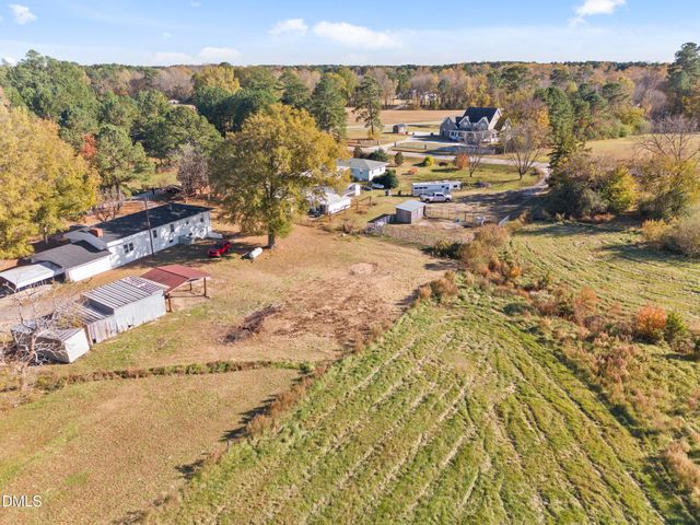2009 Windy Hill Farm Lane, Zebulon, NC 27597