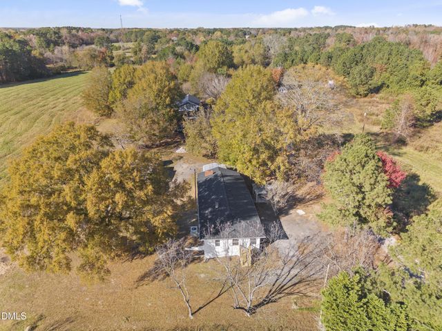 2009 Windy Hill Farm Lane, Zebulon, NC 27597