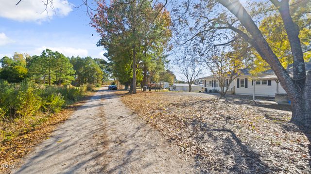 2009 Windy Hill Farm Lane, Zebulon, NC 27597