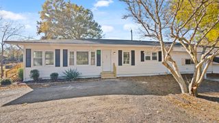 2009 Windy Hill Farm Lane, Zebulon, NC 27597