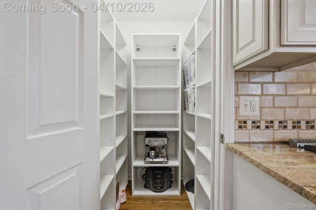 2181 Trillium Woods Drive, Ann Arbor Charter Township, MI 48105