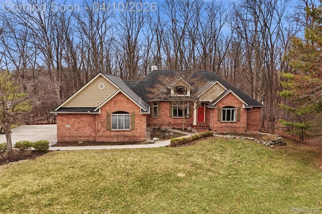 2181 Trillium Woods Drive, Ann Arbor Charter Township, MI 48105
