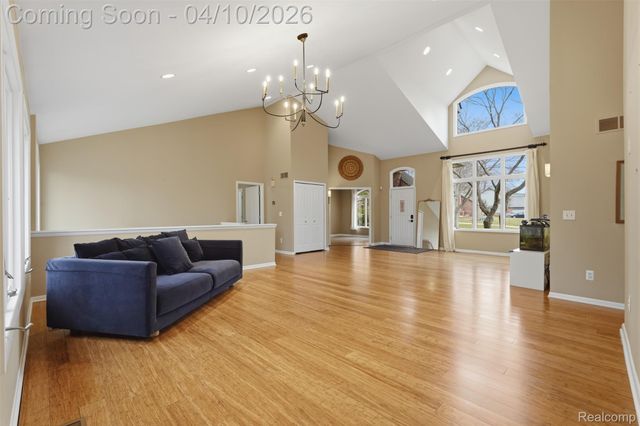 2181 Trillium Woods Drive, Ann Arbor Charter Township, MI 48105