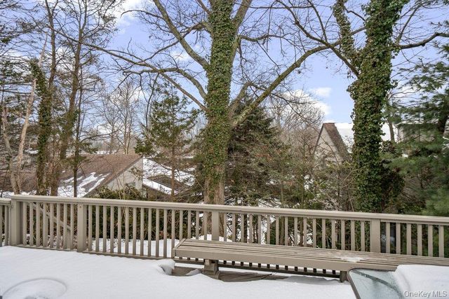 194 Alta Terrace Terrace, Jericho, NY 11753