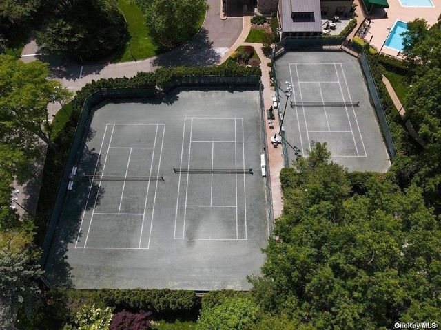 194 Alta Terrace Terrace, Jericho, NY 11753