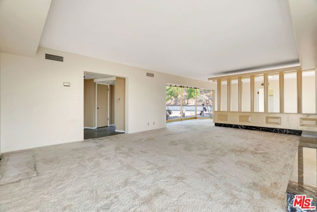 1682 Larco Way, Glendale, CA 91202