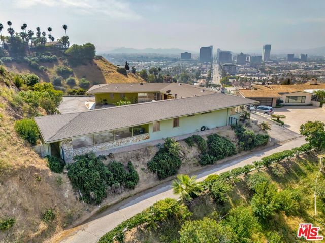 1682 Larco Way, Glendale, CA 91202