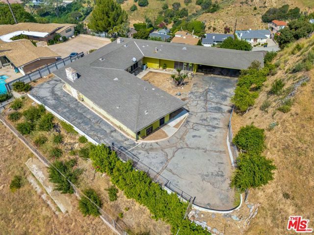 1682 Larco Way, Glendale, CA 91202