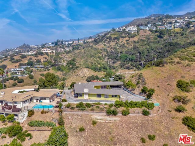 1682 Larco Way, Glendale, CA 91202