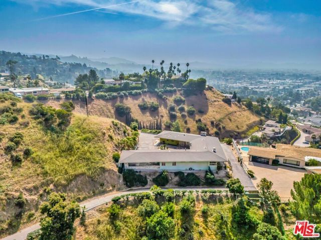 1682 Larco Way, Glendale, CA 91202