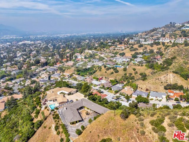 1682 Larco Way, Glendale, CA 91202