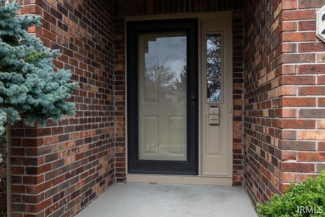 2641 E Windermere Woods Drive, Bloomington, IN 47401