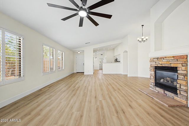 10376 W TONOPAH Drive, Peoria, AZ 85382