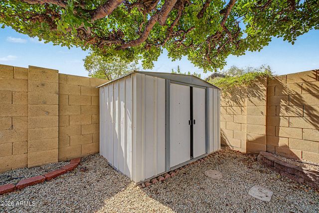 10376 W TONOPAH Drive, Peoria, AZ 85382
