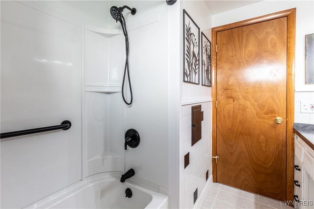 2248 George Urban Boulevard, Cheektowaga, NY 14043