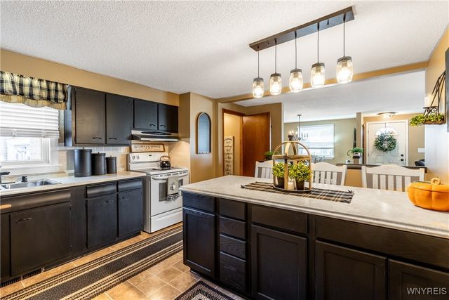 2248 George Urban Boulevard, Cheektowaga, NY 14043