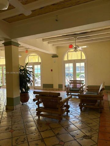 900 16th Street 301, Miami Beach, FL 33139