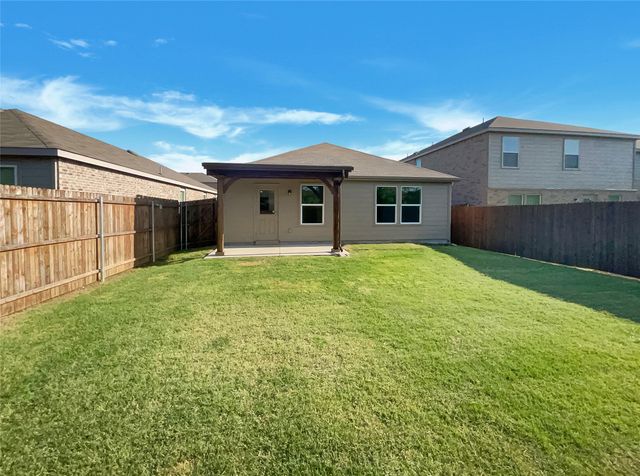 480 Lake Erie Drive, Princeton, TX 75407