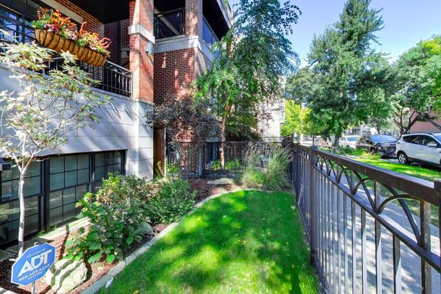 2842 N Racine Avenue 2, Chicago, IL 60657