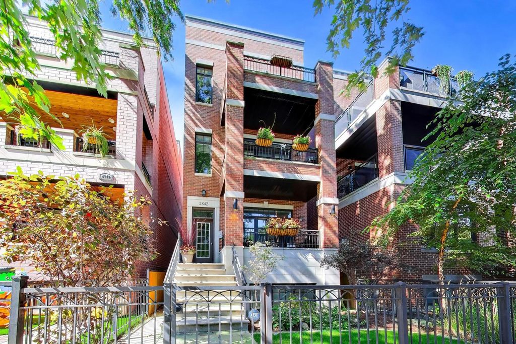 2842 N Racine Avenue 2, Chicago, IL 60657 — photo 3
