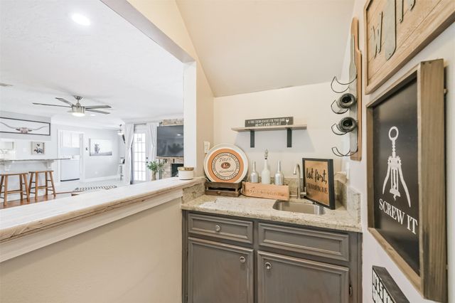 14823 El Miranda Drive, Houston, TX 77095