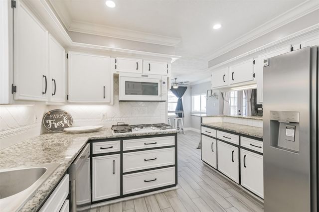 14823 El Miranda Drive, Houston, TX 77095
