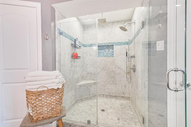 14823 El Miranda Drive, Houston, TX 77095