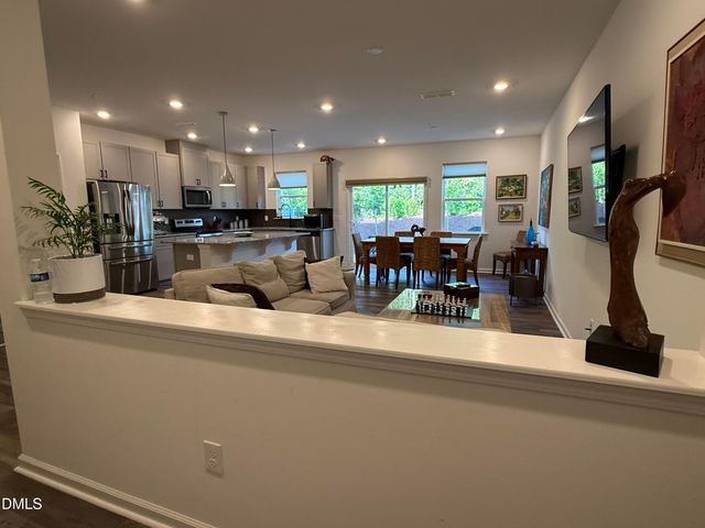 111 Golden Gate Lane, Chapel Hill, NC 27516