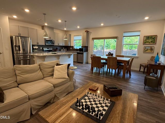 111 Golden Gate Lane, Chapel Hill, NC 27516