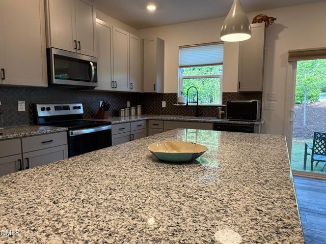 111 Golden Gate Lane, Chapel Hill, NC 27516