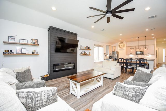 22515 Petrizzi Lane, Katy, TX 77449