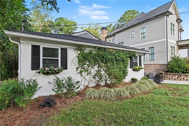 2240 Stephen Long Drive NE B, Atlanta, GA 30305