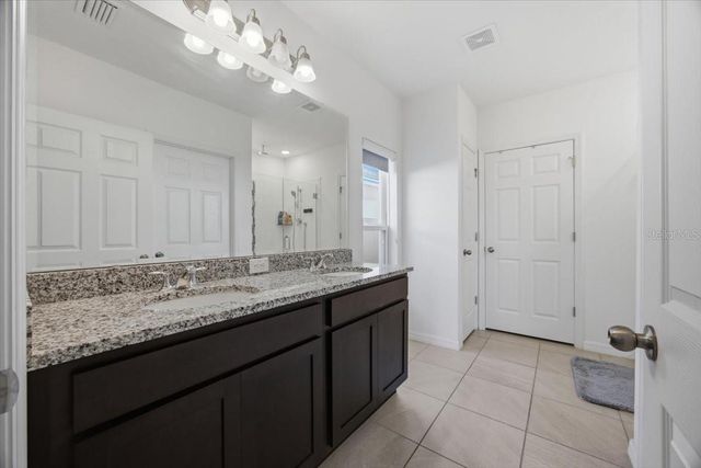5049 BLUE HAMMOCK COURT, Kissimmee, FL 34746