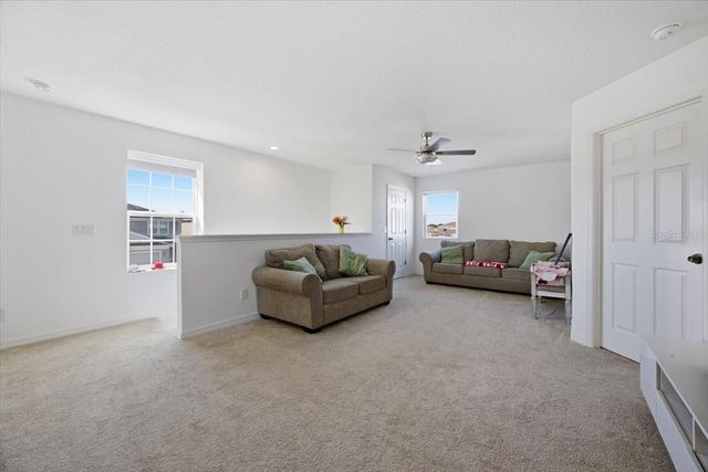 5049 BLUE HAMMOCK COURT, Kissimmee, FL 34746