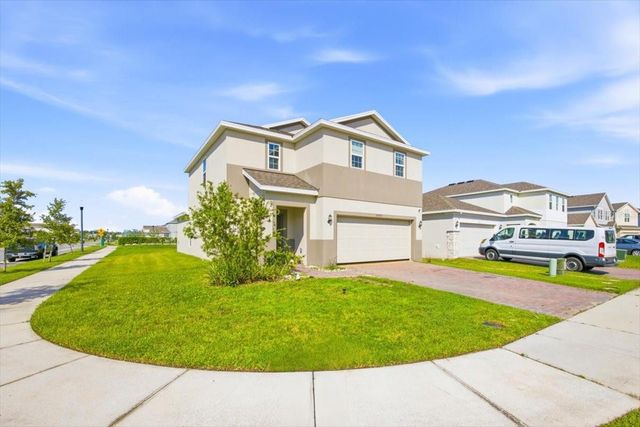 5049 BLUE HAMMOCK COURT, Kissimmee, FL 34746