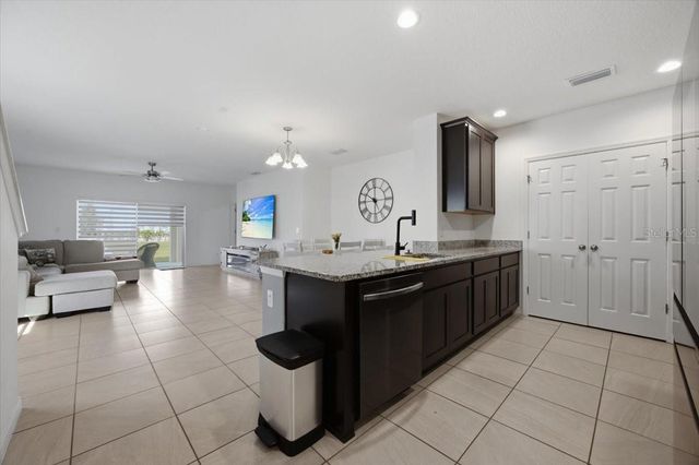 5049 BLUE HAMMOCK COURT, Kissimmee, FL 34746