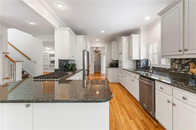 2190 Stephen Long Drive NE, Atlanta, GA 30305