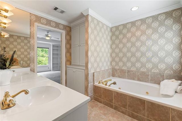 2190 Stephen Long Drive NE, Atlanta, GA 30305
