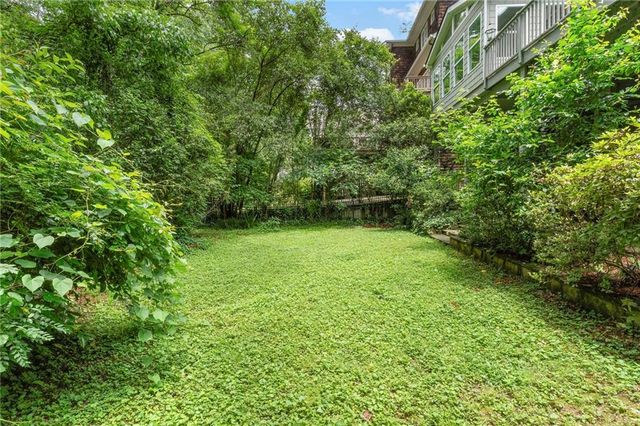 2190 Stephen Long Drive NE, Atlanta, GA 30305