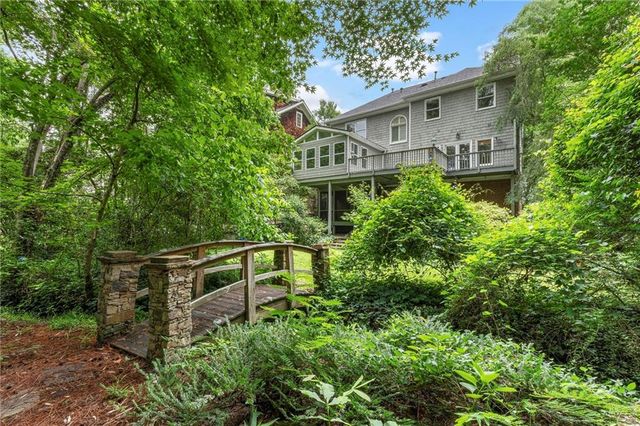 2190 Stephen Long Drive NE, Atlanta, GA 30305