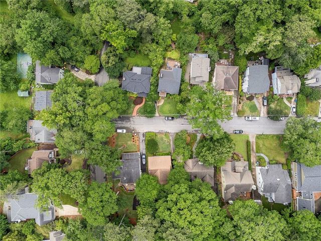 2190 Stephen Long Drive NE, Atlanta, GA 30305