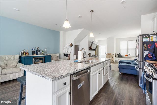 6239 ISLINGTON ST, Middle River, MD 21220
