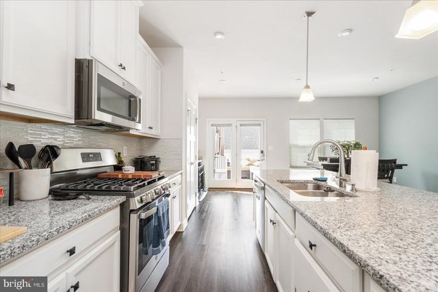 6239 ISLINGTON ST, Middle River, MD 21220