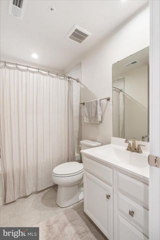 6239 ISLINGTON ST, Middle River, MD 21220