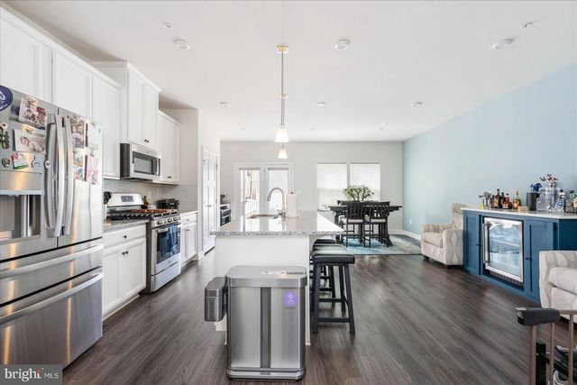 6239 ISLINGTON ST, Middle River, MD 21220