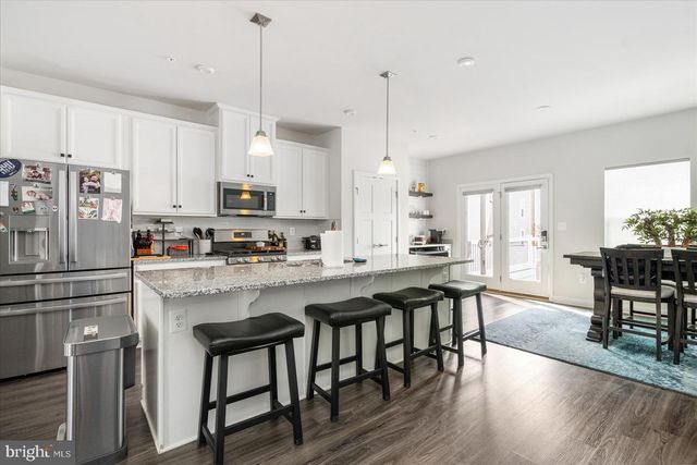 6239 ISLINGTON ST, Middle River, MD 21220